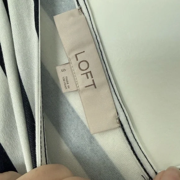 LOFT Navy & White V-Neck Striped Maxi Dress - Sleeveless A-Line - Picture 3 of 3